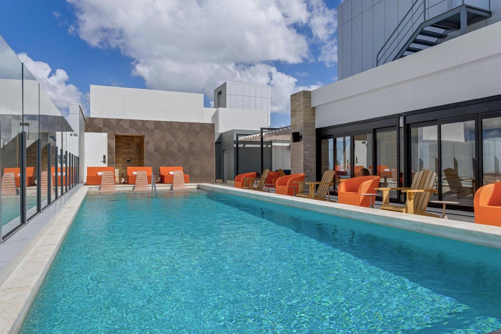 Aloft Santo Domingo Piantini Hotel Exterior foto