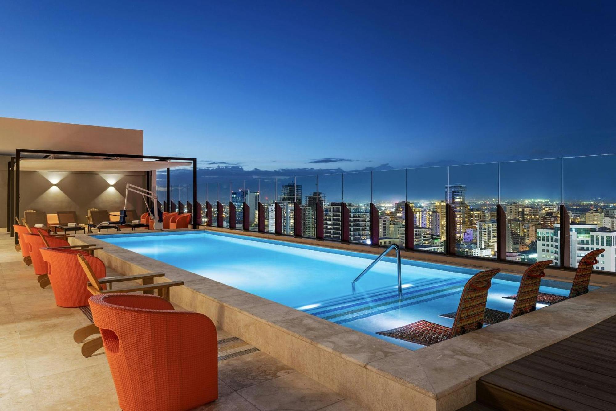 Aloft Santo Domingo Piantini Hotel Exterior foto