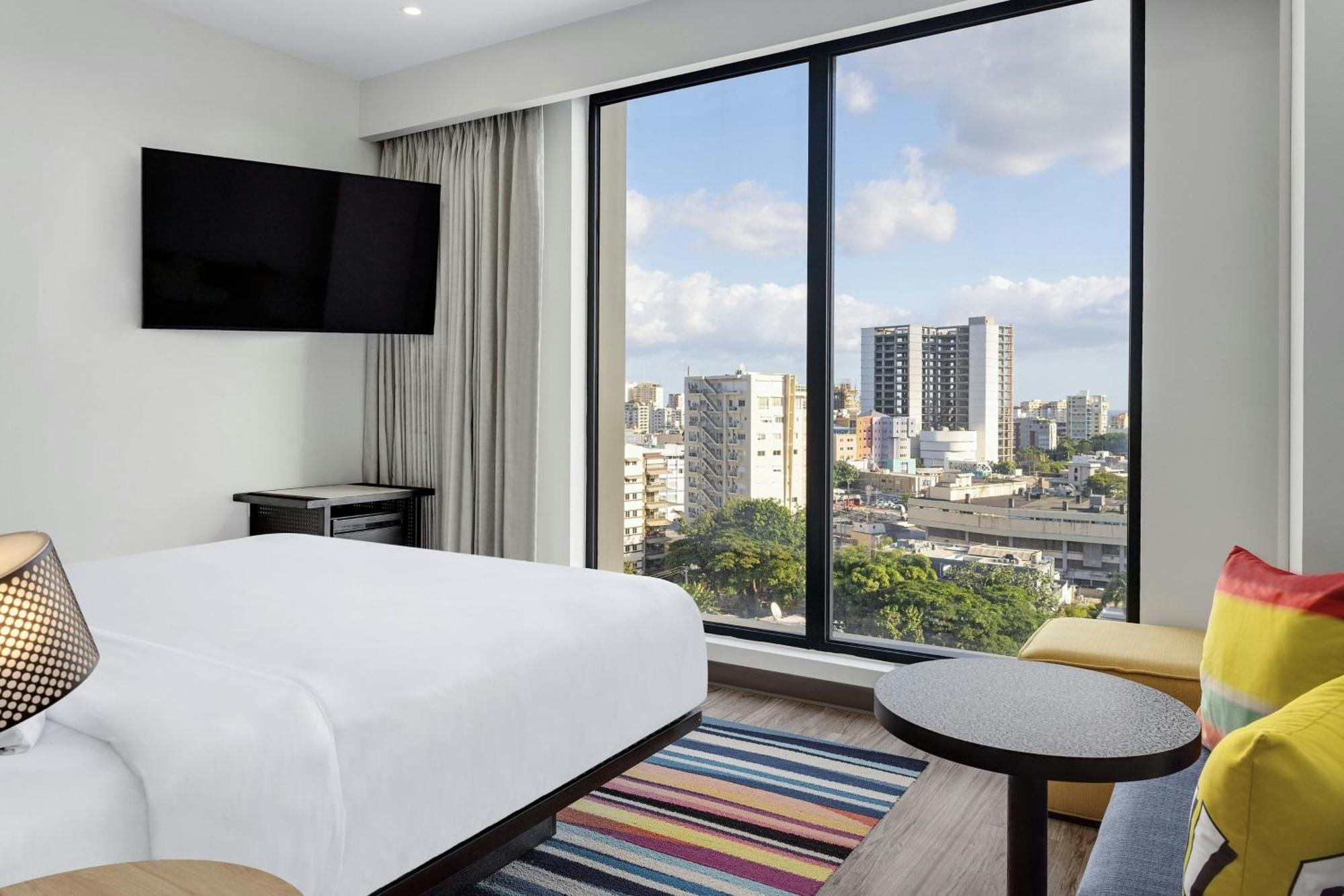 Aloft Santo Domingo Piantini Hotel Exterior foto